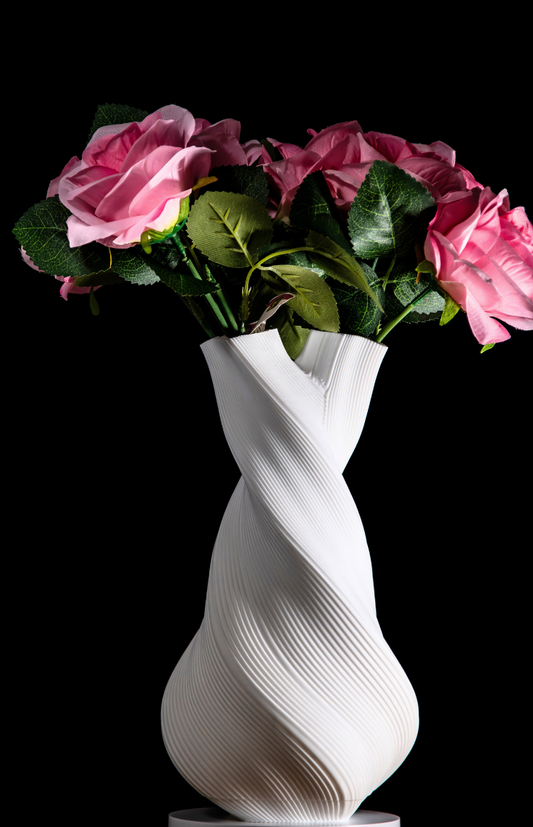 🌸 White Spiral Ridge Vase –  Precision 3d Printed Modern Decor