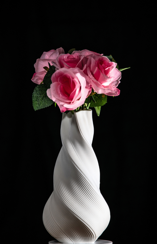 🌸 White Spiral Ridge Vase –  Precision 3d Printed Modern Decor
